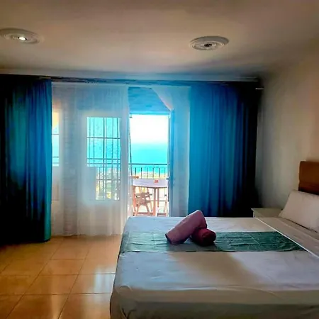 Lucian En Adeje Con Vistas Al Atlantico Holiday home *